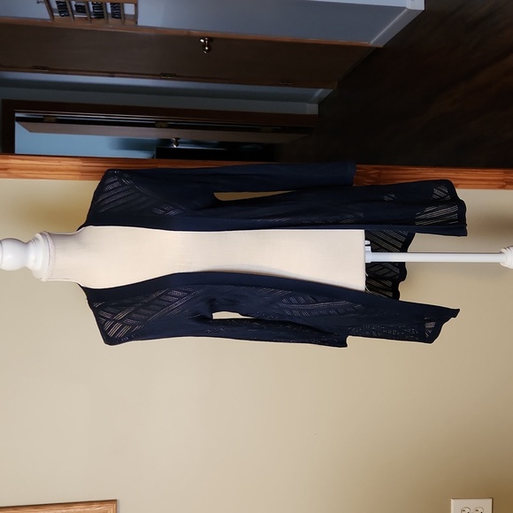 Lacy cardigan - Picture 1 of 6